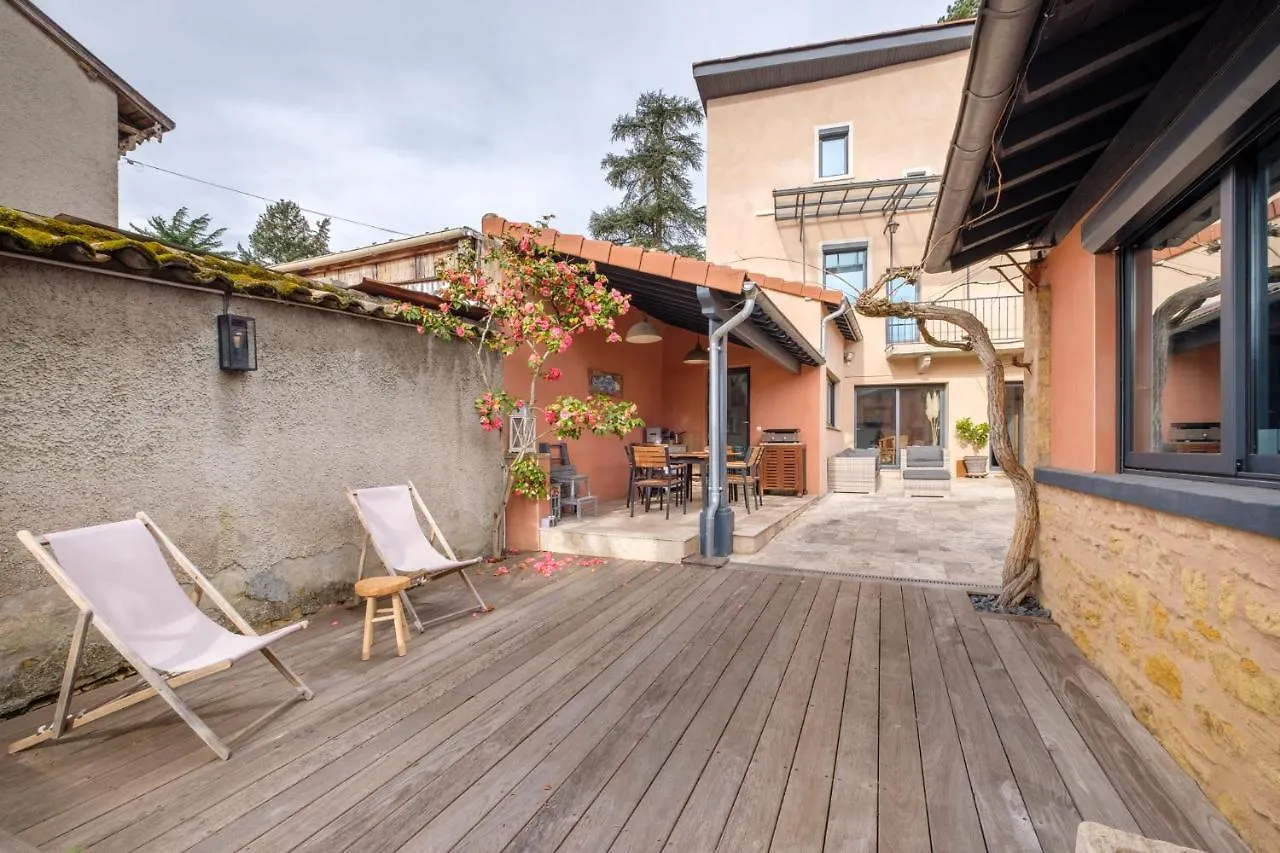 Chambre Univers Bocuse - A 200 M De La Legende Collonges-au-Mont-d'Or Bed & Breakfast