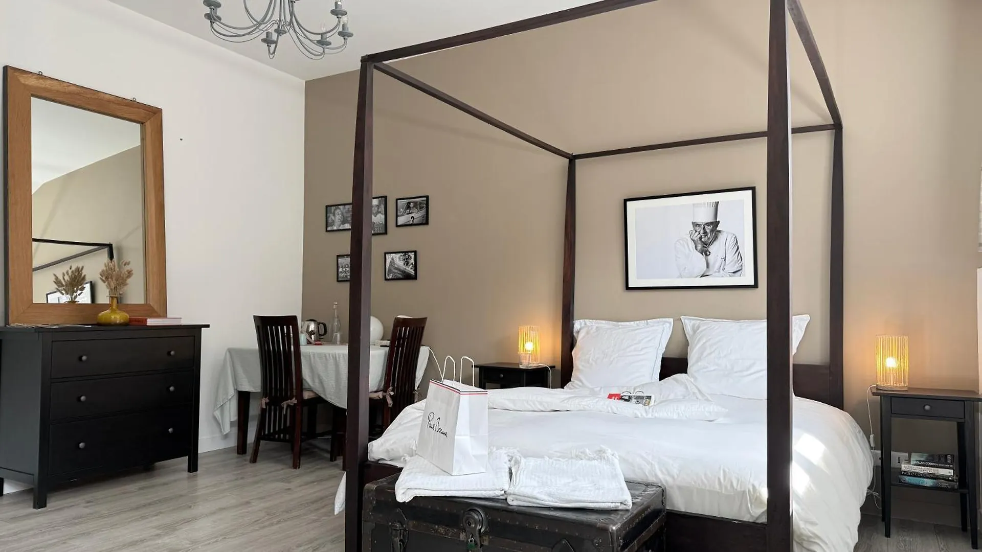 Bed & Breakfast Chambre Univers Bocuse - A 200 M De La Legende Collonges-au-Mont-d'Or France